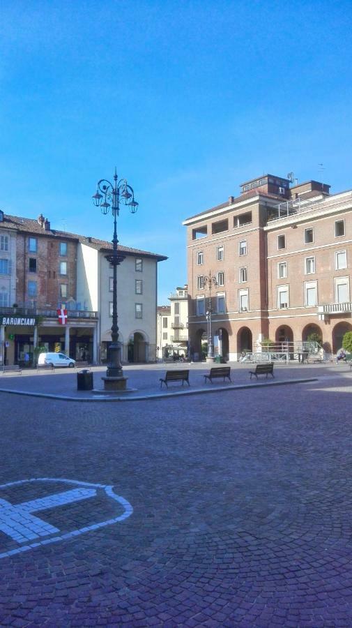 Luna del Belvedere Asti Exterior foto